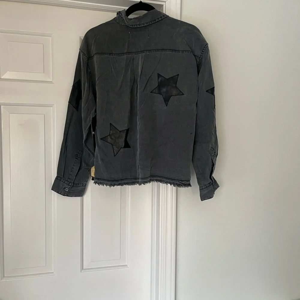 Vintage Havana black star button down - Picture 4 of 4